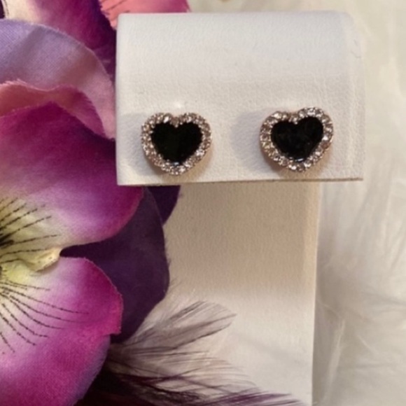 Heart Crystal & Enamel Hypoallergenic Stud Earrings NEW! - Picture 1 of 5